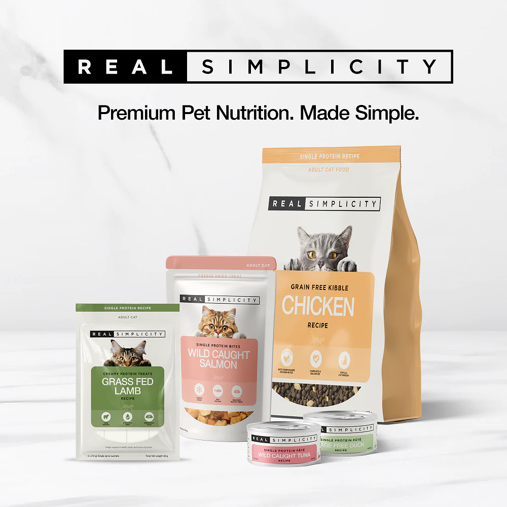 Real Simplicity Freeze Dried Single Protein Bites Farm Raised Chicken Adult Cat Treat - Image 9